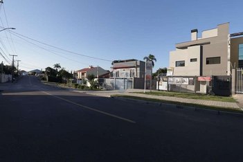 house em Rua Carlos Chagas, São Braz - Curitiba - PR