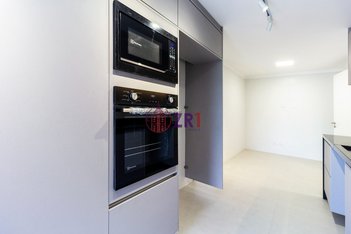 apartment em Rua José Cadilhe, Água Verde - Curitiba - PR