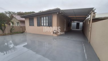 house em Rua Alberto Wierbiski, São Lourenço - Curitiba - PR