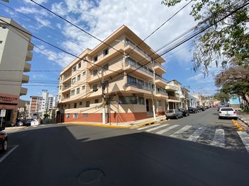apartment em Rua José Bonifácio, Centro - Serra Negra - SP