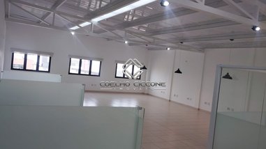 industrial em Avenida Senador Roberto Simonsen, Santo Antônio - São Caetano do Sul - SP