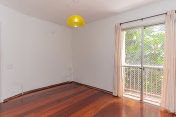 apartment em Rua Inhambú, Vila Uberabinha - São Paulo - SP