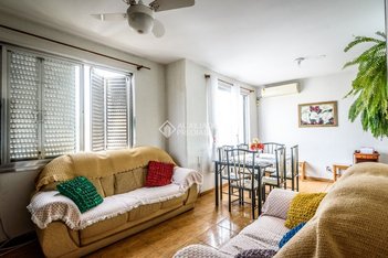 apartment em Rua Roque Calage, Passo da Areia - Porto Alegre - RS