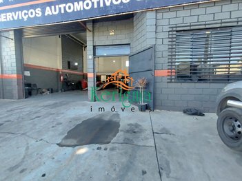 industrial em Avenida Walter Nardelli, Jardim Guarujá - Salto - SP