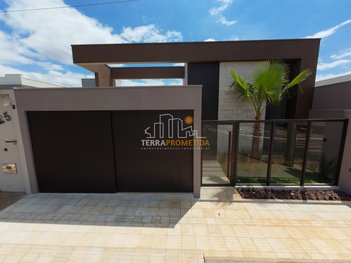 house em Rua Aureliano Guimarães, Piumhi - Piumhi - MG