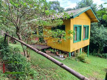 house em Rodovia Jornalista Manoel de Menezes, Barra da Lagoa - Florianópolis - SC