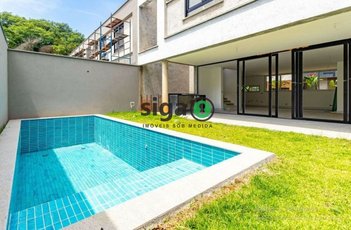 house em Rua Comendador Elias Zarzur, Santo Amaro - São Paulo - SP