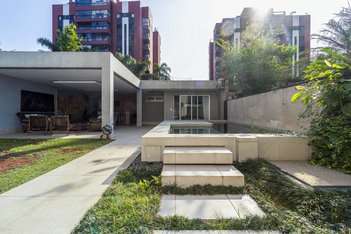 house em Rua Santo Américo, Jardim Colombo - São Paulo - SP