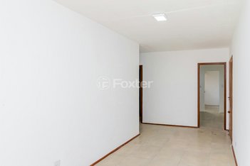 apartment em Avenida Eduardo Prado, Cavalhada - Porto Alegre - RS