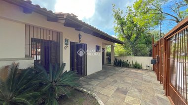 house em Avenida Ararangua, Guarujá - Porto Alegre - RS