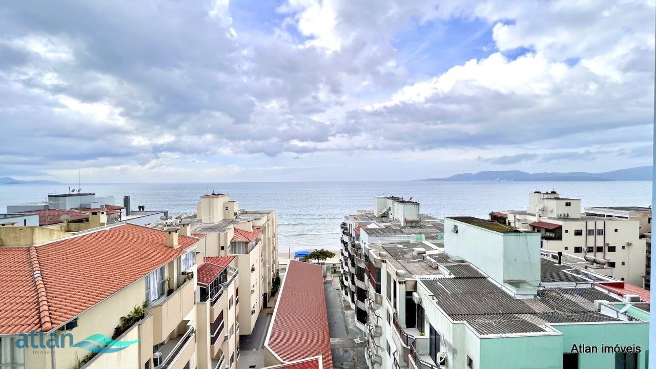 Apartamento quadra mar a venda em Meia Praia Itapema-SC Res Dona Delma (1)