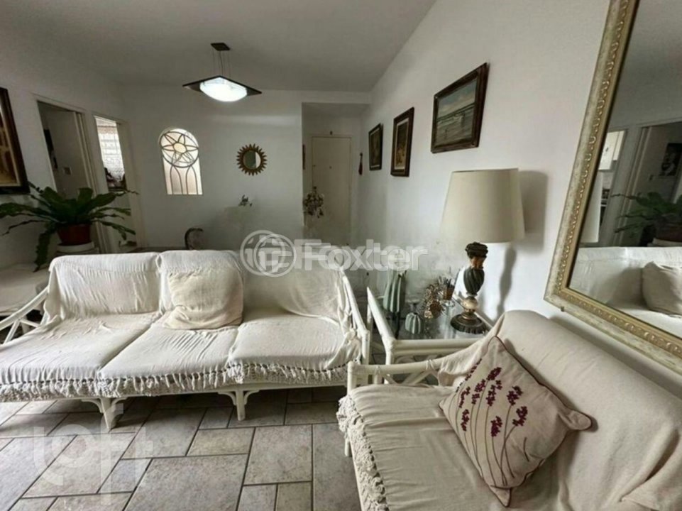 WhatsApp Image 2025-09-18 at 13.30.53.jpeg