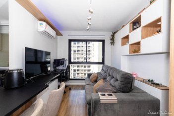 apartment em Rua São Josemaria Escriva, Jardim do Salso - Porto Alegre - RS