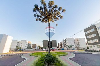 apartment em Rua Maria Joaquina Vaz, Jardim Itaqui - Campo Largo - PR