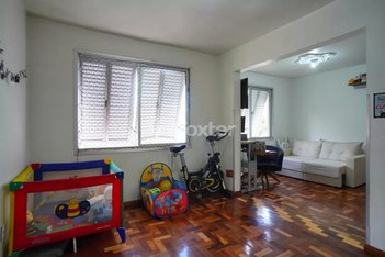 apartment em Rua Roque Calage, Passo da Areia - Porto Alegre - RS