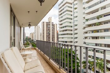 apartment em Rua Juquis, Indianópolis - São Paulo - SP
