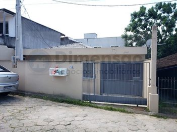 house em Professora Maria Luiza Rodrigues, Trindade - Florianópolis - SC