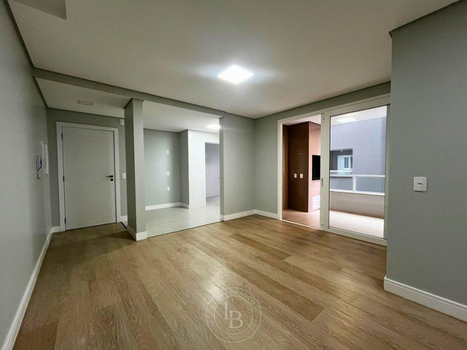 Apartamento-venda-Costa-e-Silva-sala-jantar-estar-conjugada