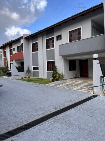 house em Avenida Viena Weyne, Cambeba - Fortaleza - CE