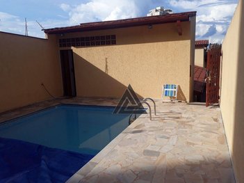 house em Rua Benjamin Constant, Centro - Itatiba - SP