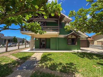 house em Rua Rio Uruguai, Centro - Xangri-Lá - RS