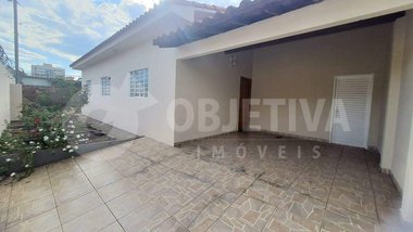 house em Rua Pedro Crosara Cherulli, Cazeca - Uberlândia - MG