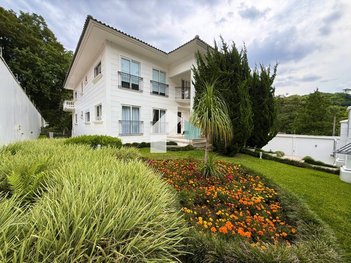 house em Rua Alípio Leduc dos Santos, Vista Alegre - Curitiba - PR