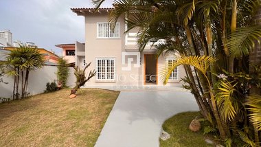 house em 2300, Centro - Balneário Camboriú - SC