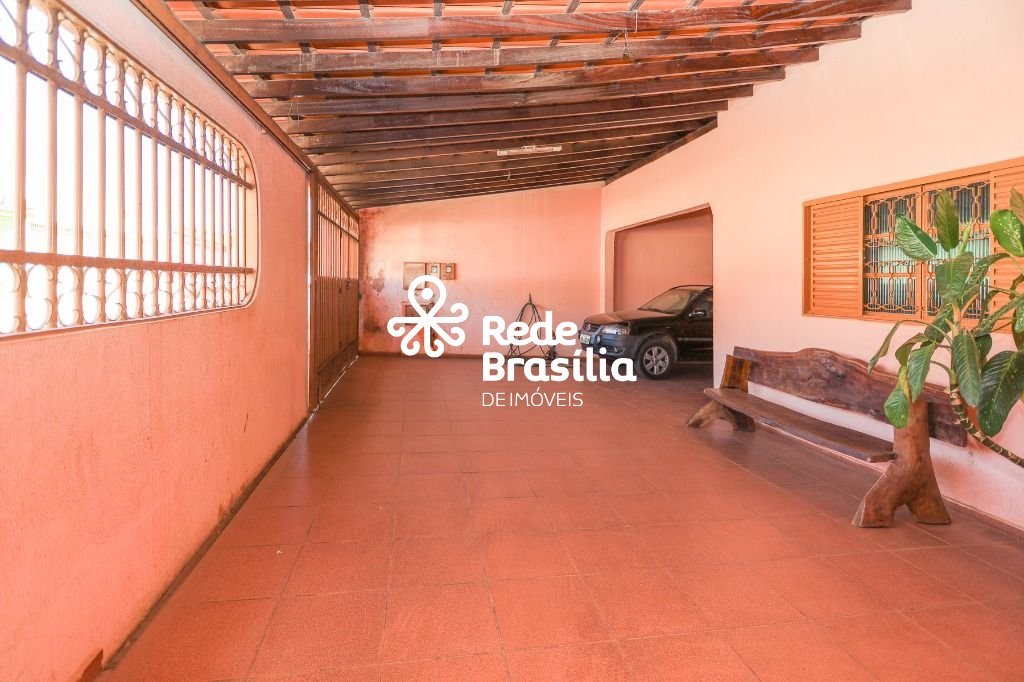 14 Garagem - QNM 17 Ceilândia | Foto_migracao | 1