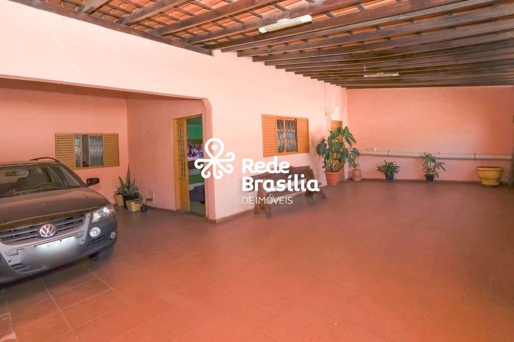 13 Garagem - QNM 17 Ceilândia | Foto_migracao | 2