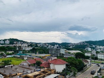 apartment em Rua Maria Eduarda, Pantanal - Florianópolis - SC