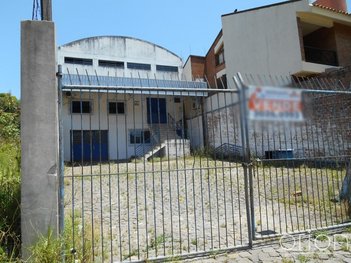 industrial em Fernandes Vieira, Nossa Senhora do Perpétuo Socorro - Santa Maria - RS