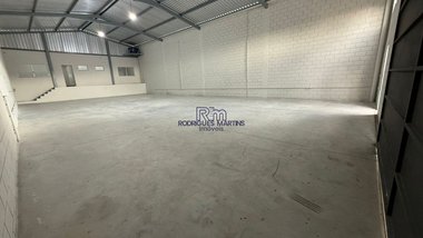 industrial em Avenida Quebec, Jardim Canadá - Nova Lima - MG