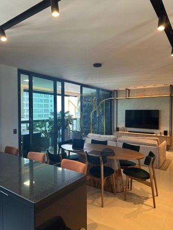 apartment em Rua José Elias, Jardim Karaíba - Uberlândia - MG