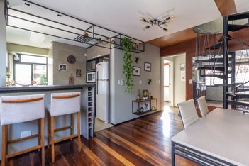 apartment em Avenida Coronel Lucas de Oliveira, Auxiliadora - Porto Alegre - RS