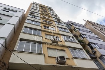 apartment em Avenida Venâncio Aires, Farroupilha - Porto Alegre - RS