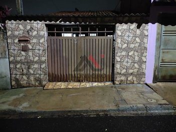 house em Avenida 2ª Companhia Barreto Leme, Parque São Paulo (Vila Xavier) - Araraquara - SP