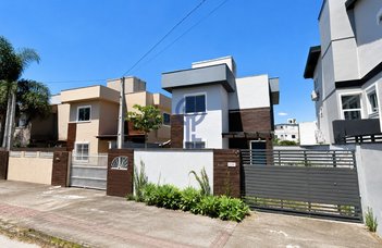 house em Rua Fidélis Govoni, Campeche - Florianópolis - SC
