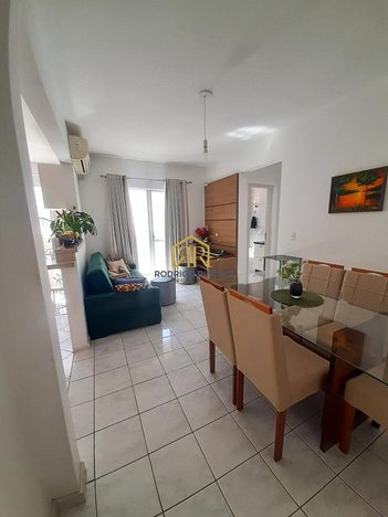 apartment em Rua Vereador Mário Coelho Pires, Campinas - São José - SC