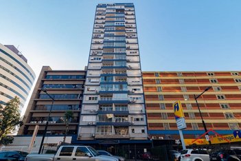 apartment em Rua Siqueira Campos, Centro Histórico - Porto Alegre - RS