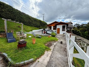 house em Rua das Paulo José de Azevedo Bonavides, Jardim das Flores - Campos do Jordão - SP