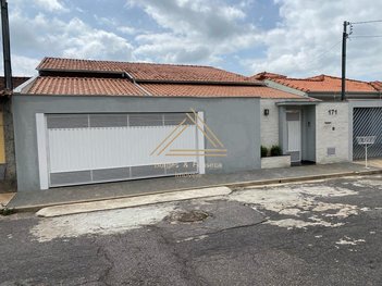 house em Rua Itaparica, Jardim Sion - Varginha - MG