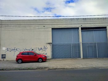 industrial em Rua Mato Grosso, Vila Universal - Contagem - MG