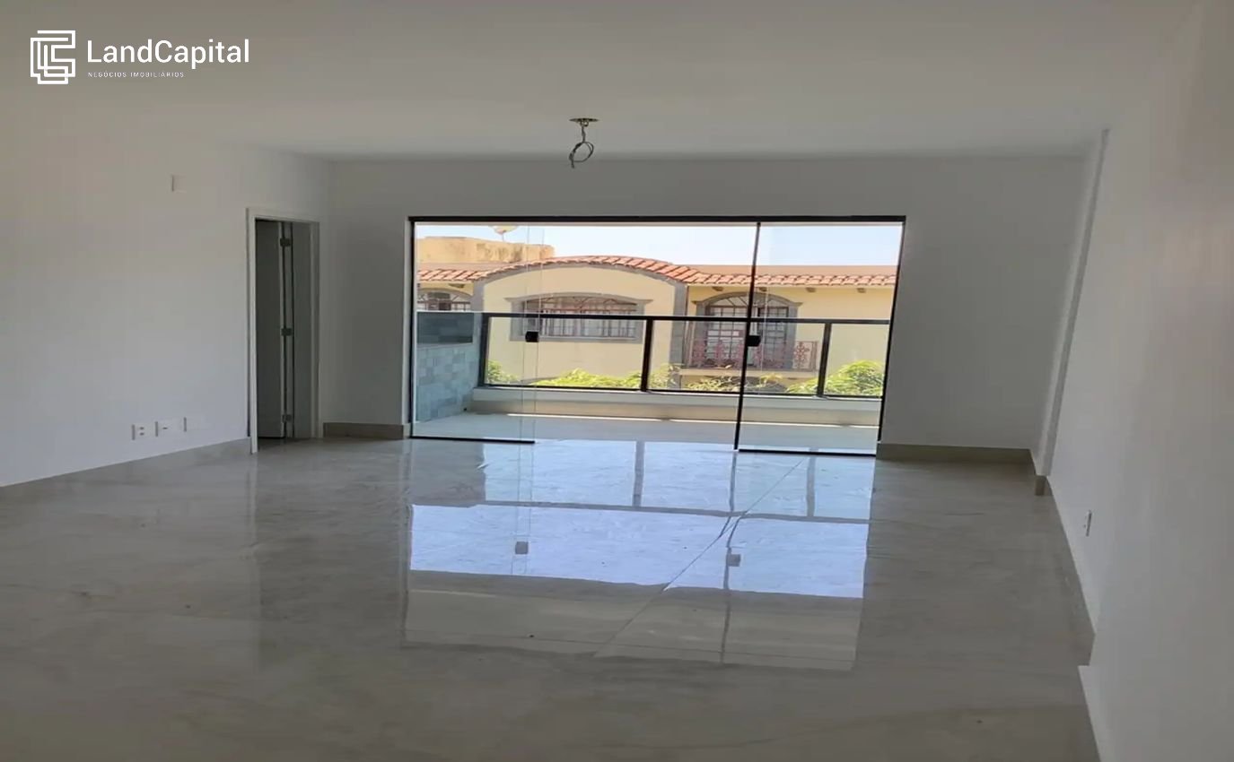 Sala de estar e varanda