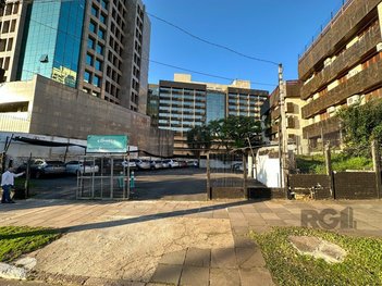 land_lot em Avenida Carlos Gomes, Auxiliadora - Porto Alegre - RS