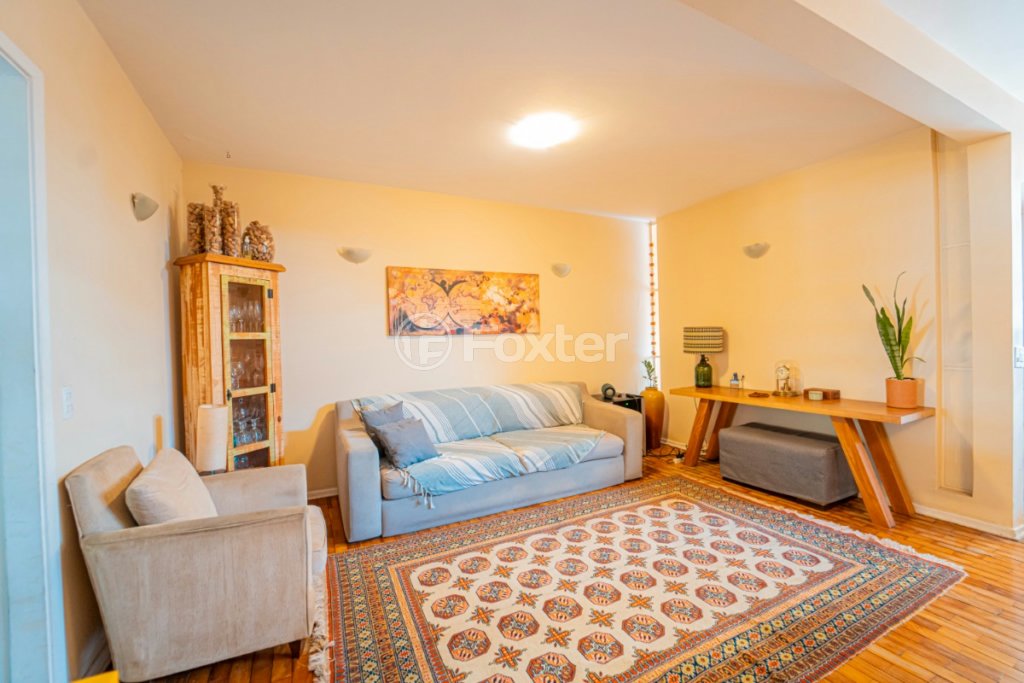 1723757265937-601301016_219_6_20vende_20casa_20piscina_20campo_20belo_20broklin_20_20remax_20_1_.jpeg