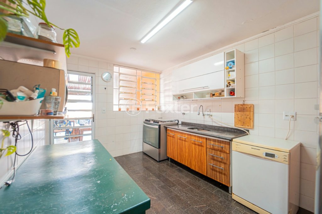 1723757267255-601301016_219_6_20vende_20casa_20piscina_20campo_20belo_20broklin_20_20remax_20_4_.jpeg