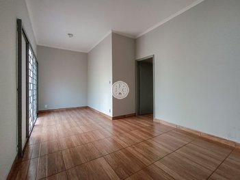 house em Avenida Paris, Independência - Ribeirão Preto - SP