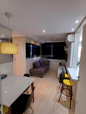apartment em Rua Deputado Hugo Mardini, Passo das Pedras - Porto Alegre - RS