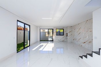 house em Rua Irma Schreiner Maran, Santa Cândida - Curitiba - PR